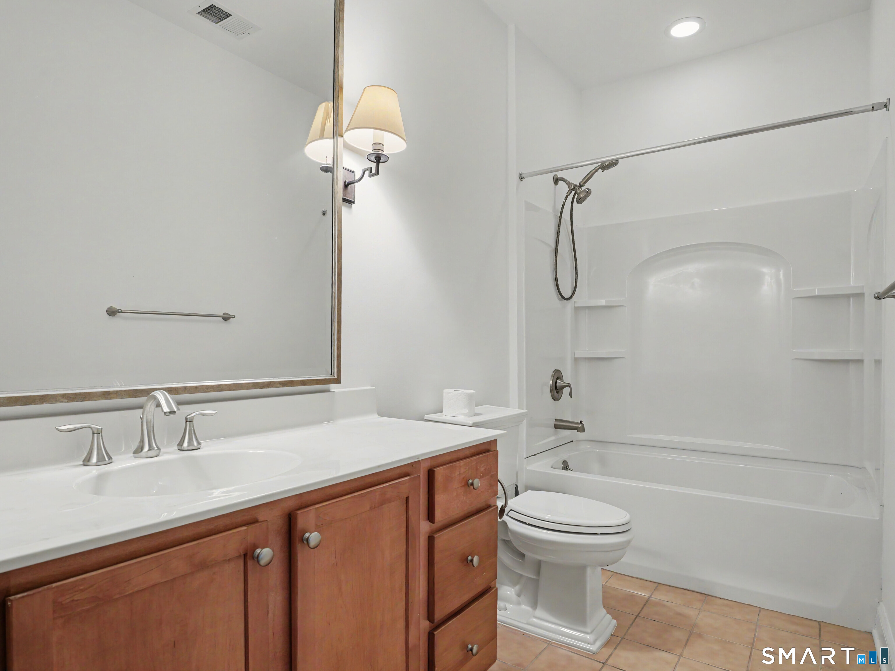 1 Rivington Road, Unit 306 Danbury, CT 06810 - Photo 24 of 40 Gallery Image 24