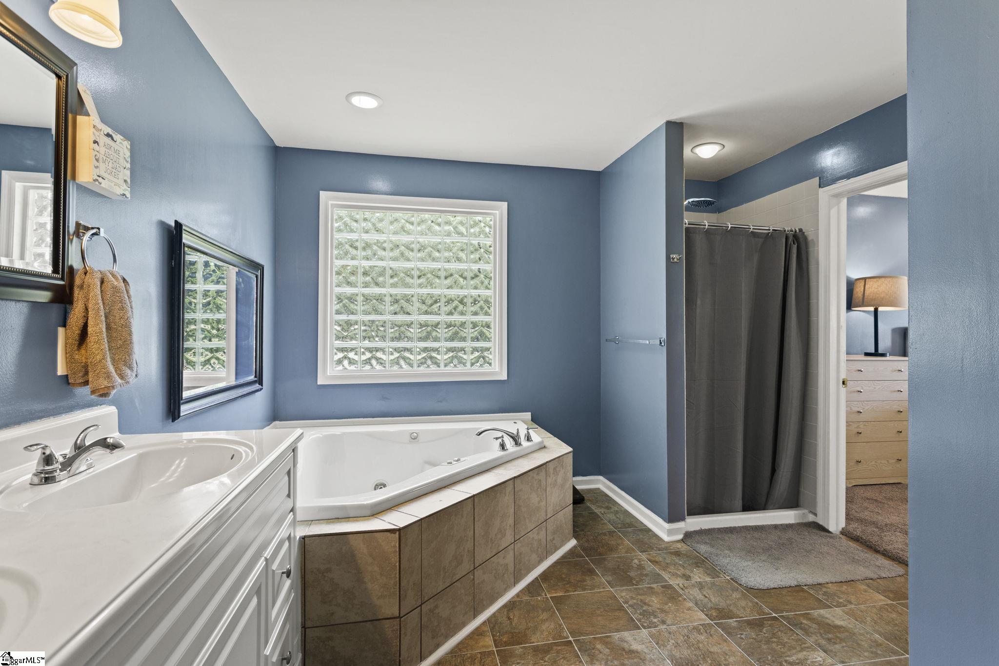 9565 Augusta Road Pelzer, SC 29669 - Photo 18 of 36