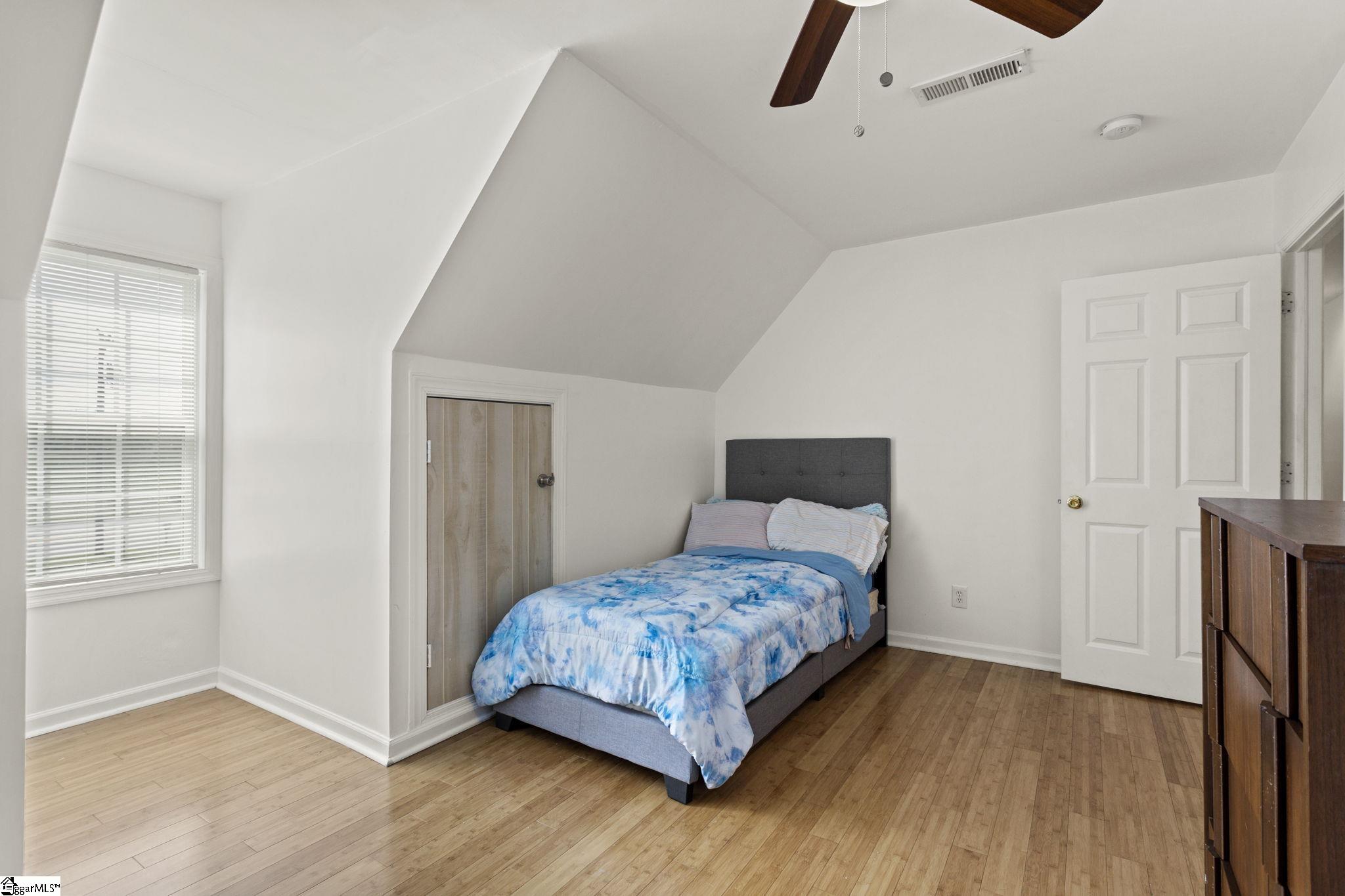 9565 Augusta Road Pelzer, SC 29669 - Photo 23 of 36