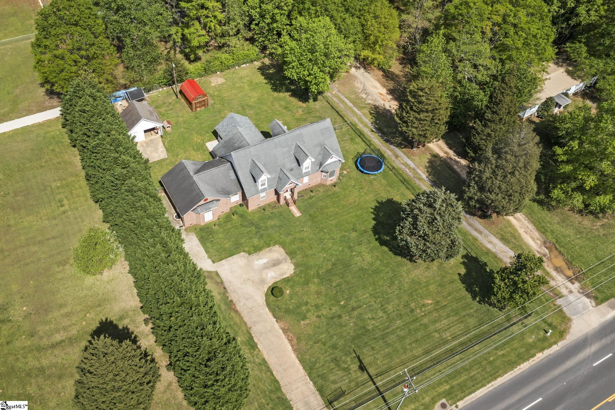 9565 Augusta Road Pelzer, SC 29669 - Photo 34 of 36