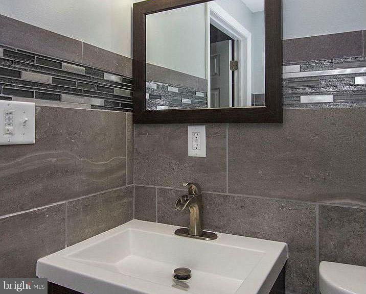 3433 Liberty Gardens Road Windsor Mill, MD 21244 - Photo 12 of 27