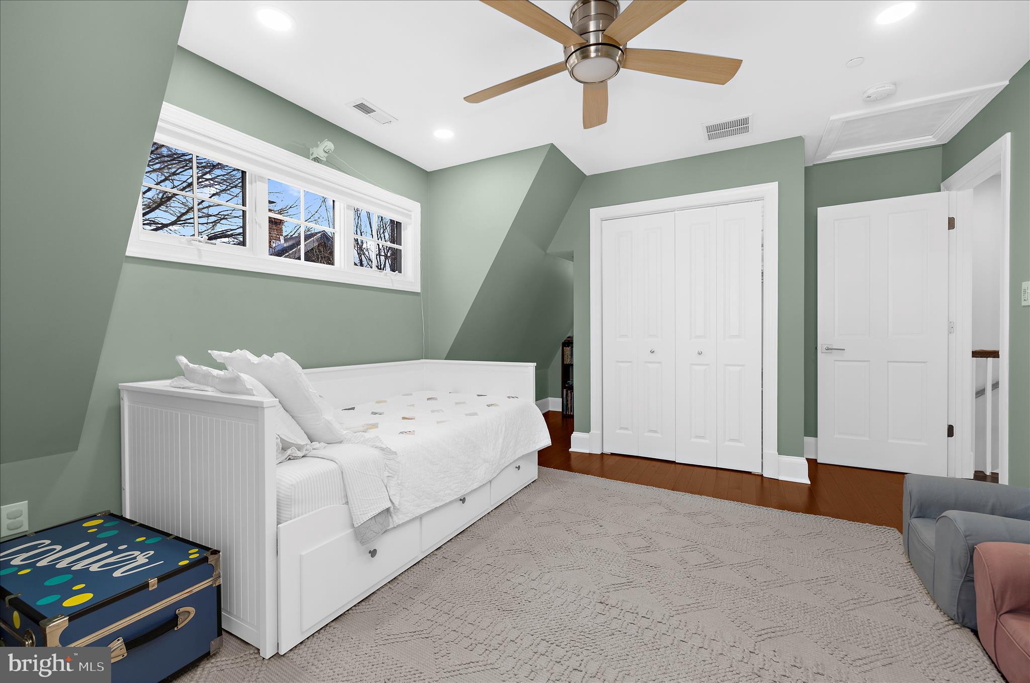 1102 Poplar Avenue Annapolis, MD 21401 - Photo 45 of 125 a bed room with a bed and a couch