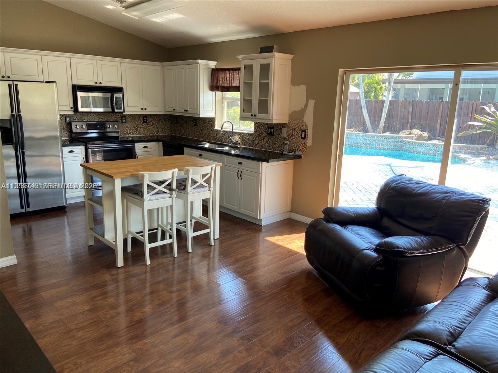 18121 Southwest 152nd Court Miami, FL 33187 - Photo 3 of 17