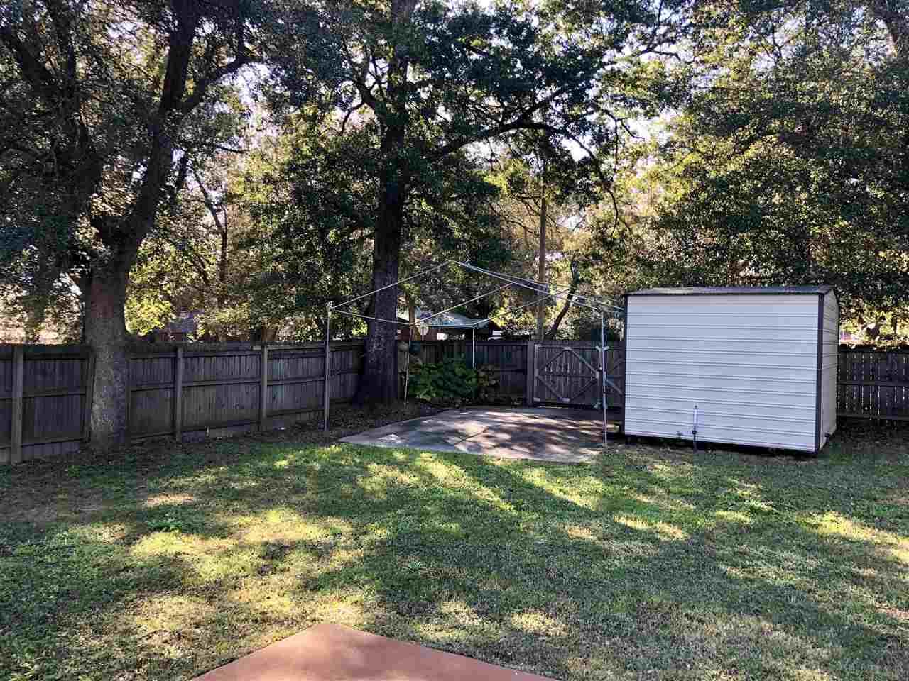 5829 Rustic Ridge Circle Milton, FL 32570 - Photo 15 of 24