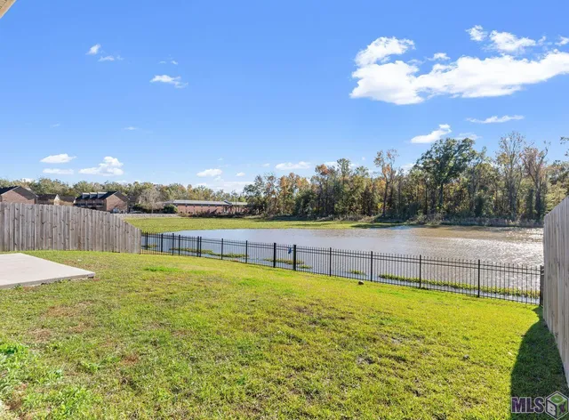 $3,500 | 7156 Kenilworth Crossing Avenue, Baton Rouge, LA 70820