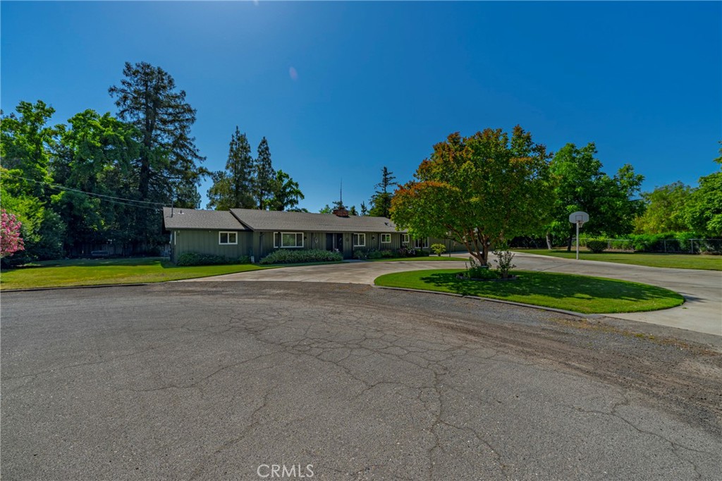 6090 Country Club Place Merced, CA 95340 - Photo 5 of 67