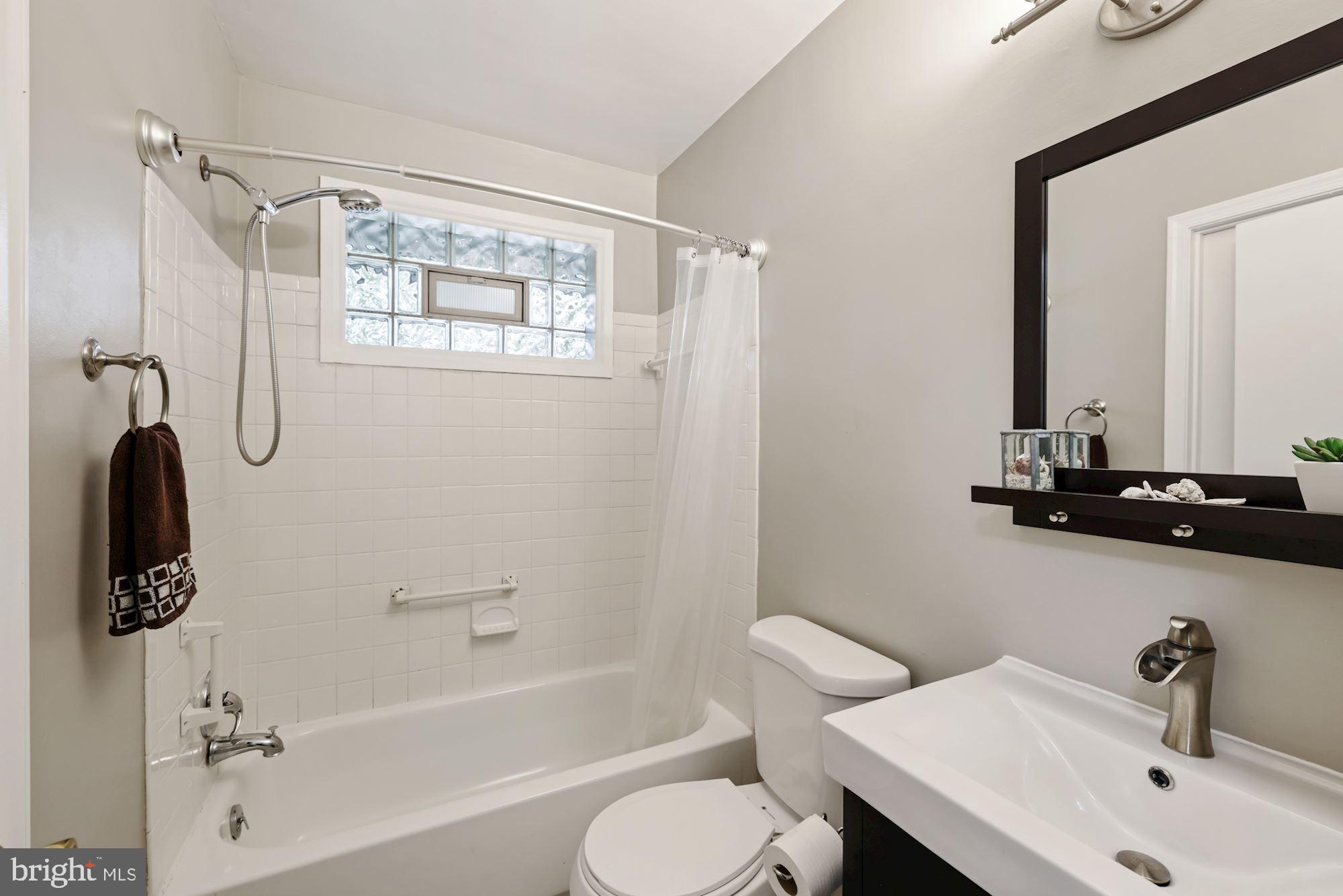 2520 Plyers Mill Road Silver Spring, MD 20902 - Photo 15 of 24 Renovated Full bath