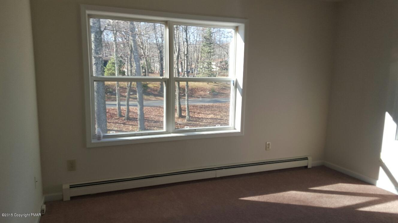 46 Dancing Ridge Road East Stroudsburg, PA 18302 - Photo 6 of 16 an empty room with a window
