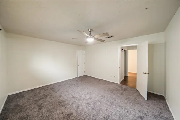 $1,795 | 416 Rolling Hills Drive West, Conroe, TX 77304