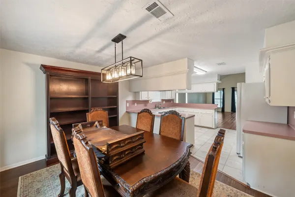 $1,795 | 416 Rolling Hills Drive West, Conroe, TX 77304