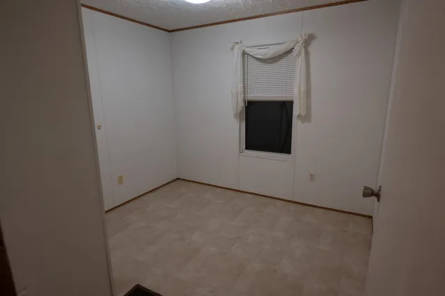 $189,900 | 128 Valley View Road, Conway, NH 03860