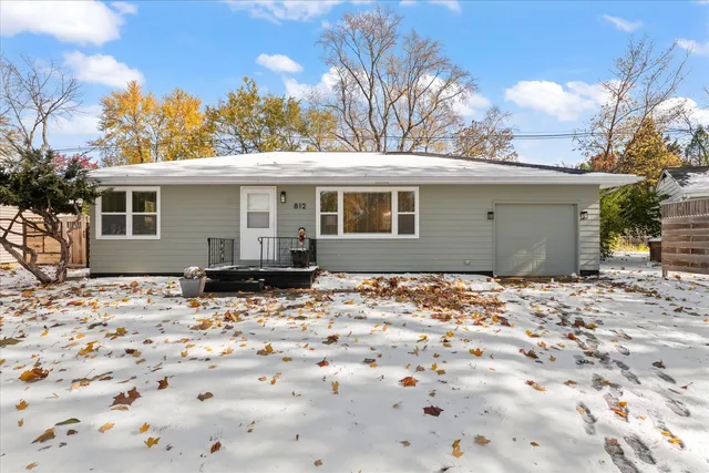 $200,000 | 812 South Fair Street, Champaign, IL 61821