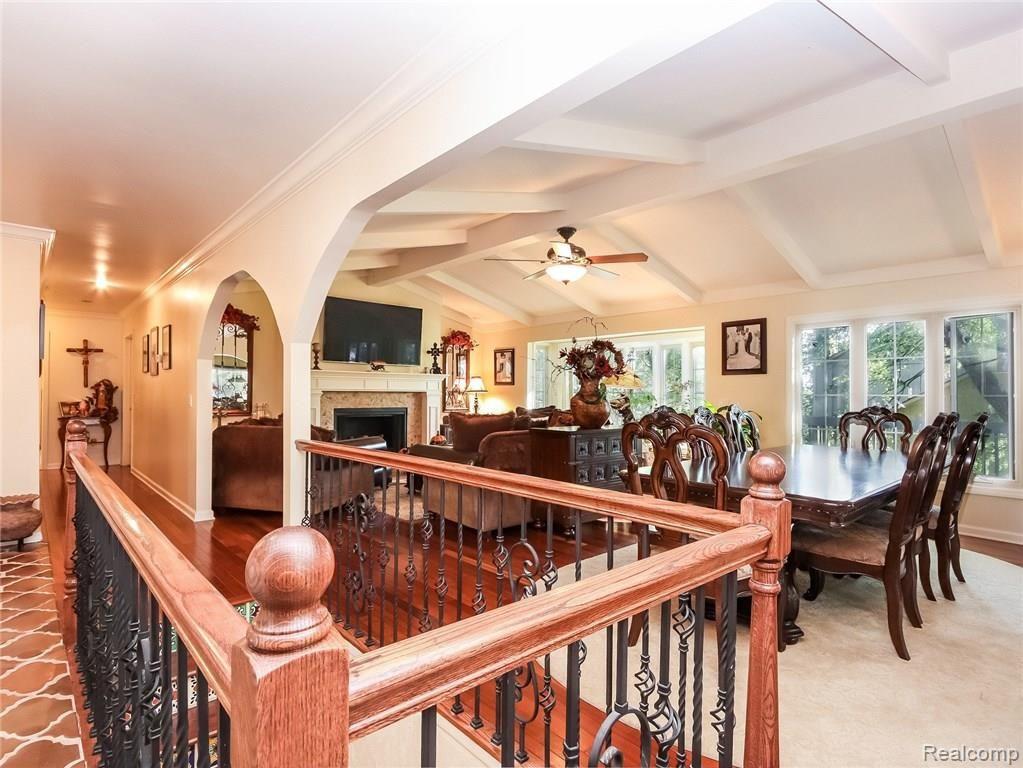 36837 Chesapeake Road Farmington Hills, MI 48335 - Photo 18 of 35