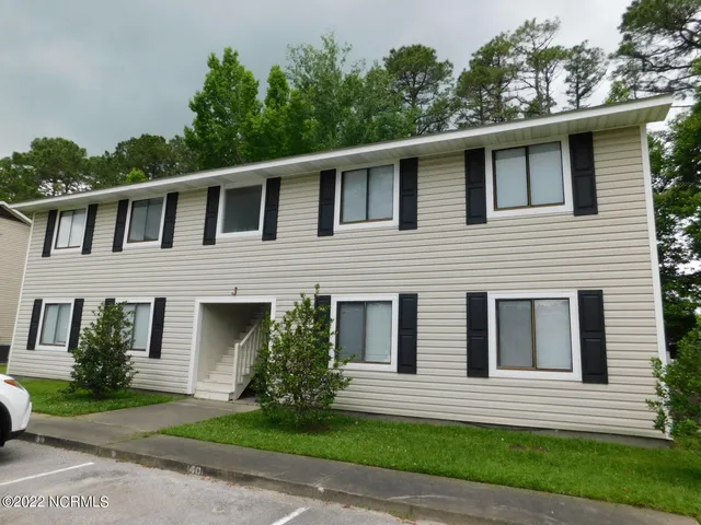 $1,155 | 201 Shipman Road, Unit 38, Havelock, NC 28532