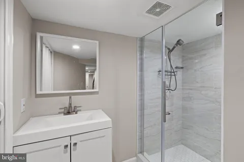 $349,900 | 1416 North Dover Street, Philadelphia, PA 19121
