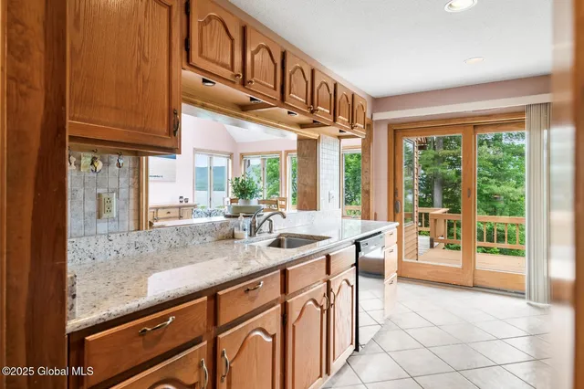 $679,000 | 13 B Hummingbird Circle, Horicon, NY 12808