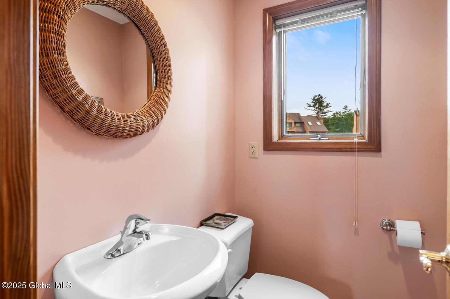 13 B Hummingbird Circle Horicon, NY 12808 - Photo 19 of 65 0hb48sa8ci