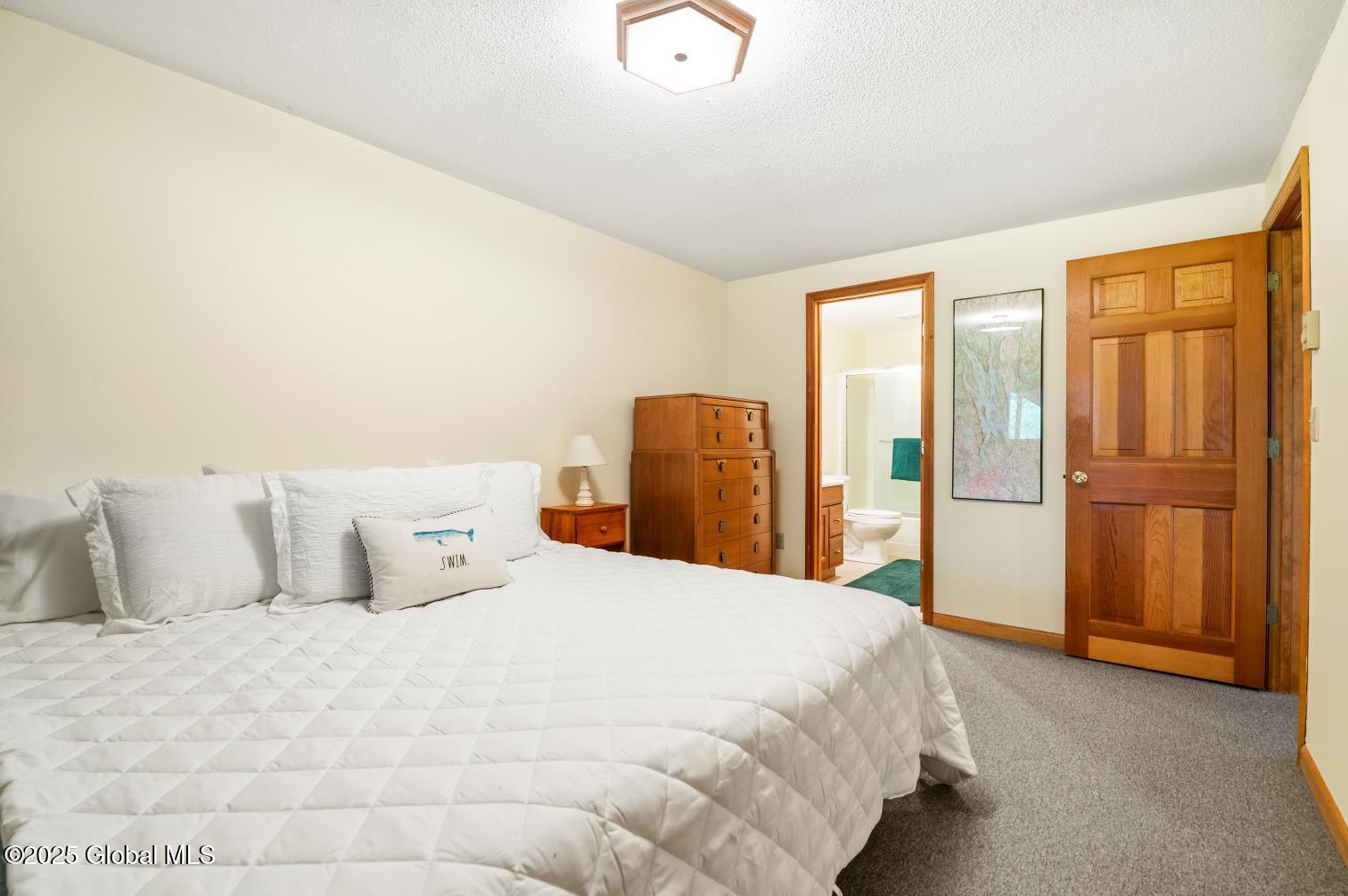 13 B Hummingbird Circle Horicon, NY 12808 - Photo 30 of 65 1kdm0as11o