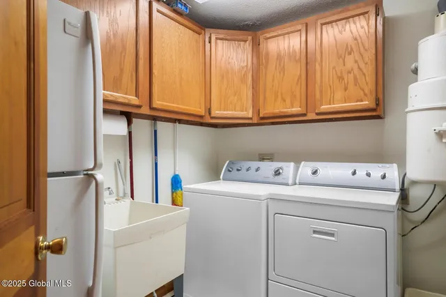 $679,000 | 13 B Hummingbird Circle, Horicon, NY 12808