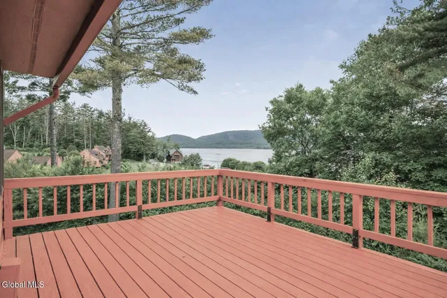 $679,000 | 13 B Hummingbird Circle, Horicon, NY 12808