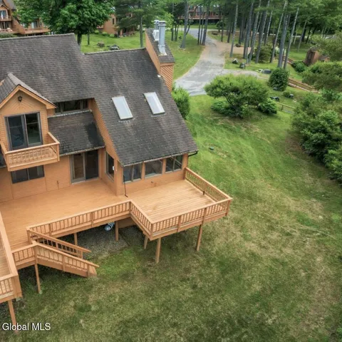 $679,000 | 13 B Hummingbird Circle, Horicon, NY 12808