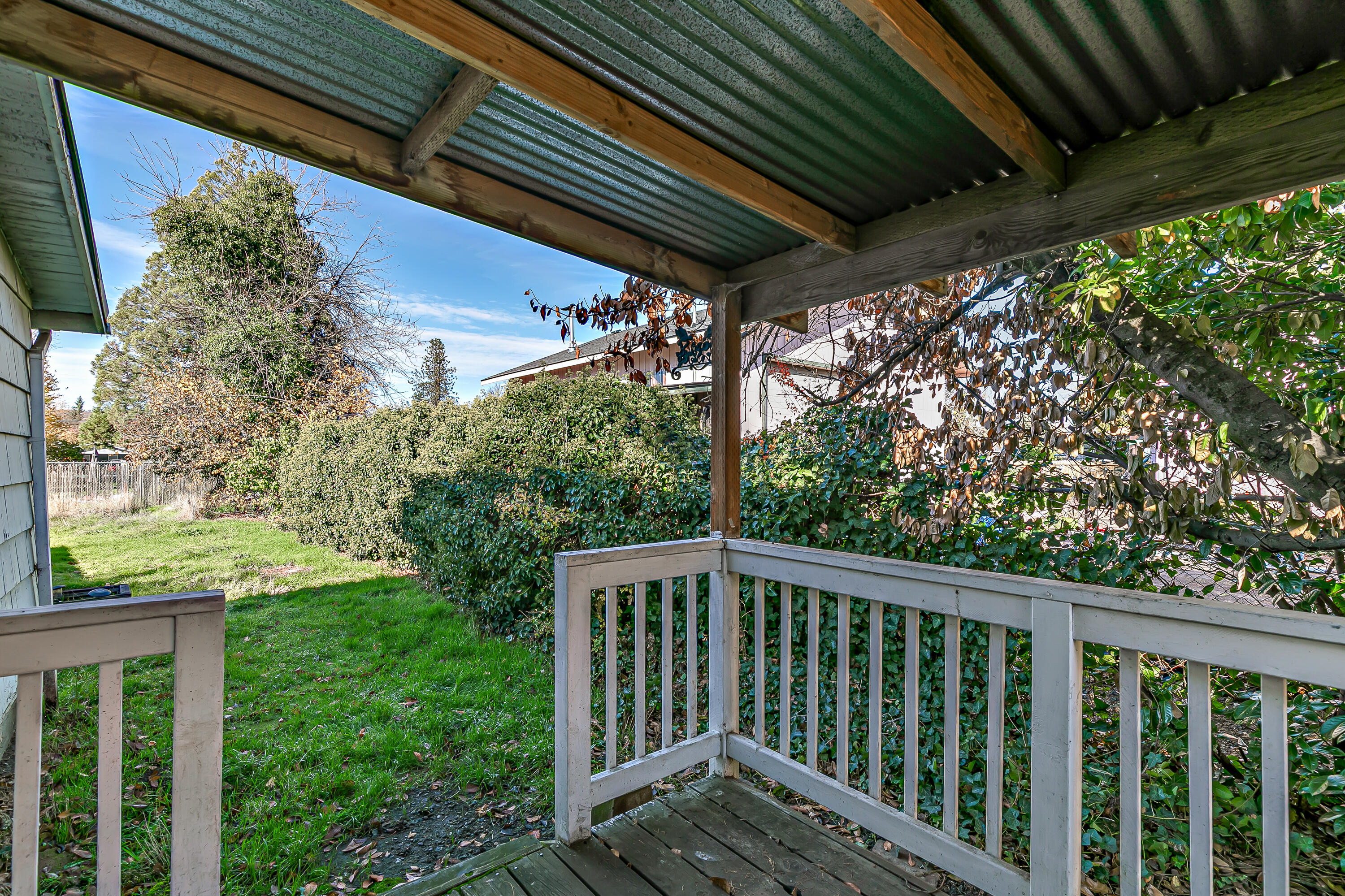 620 South Royal Avenue Eagle Point, OR 97524 - Photo 20 of 24 9R9A1251