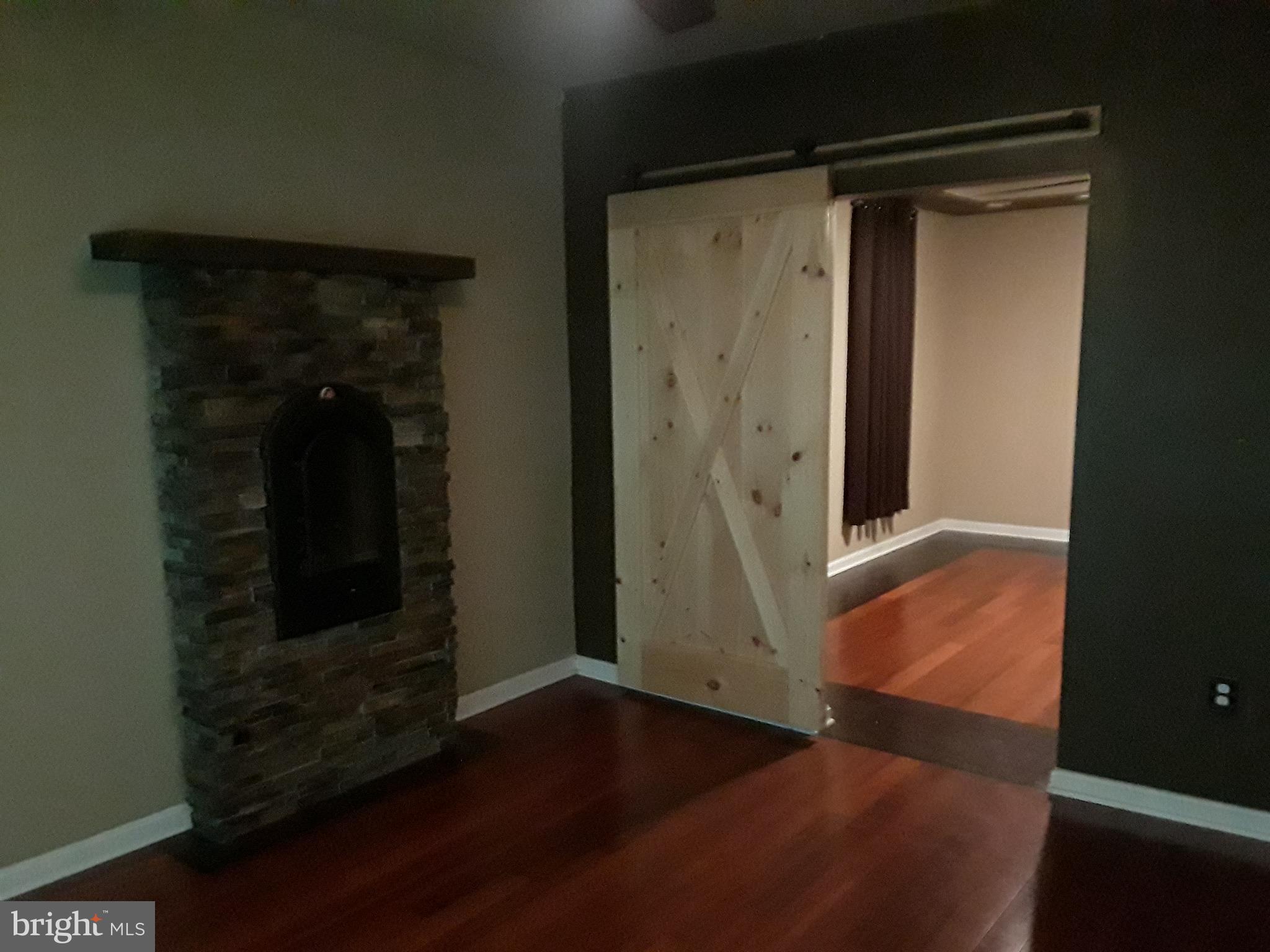 352 Luchase Road Linden, VA 22642 - Photo 27 of 30 Sitting Area