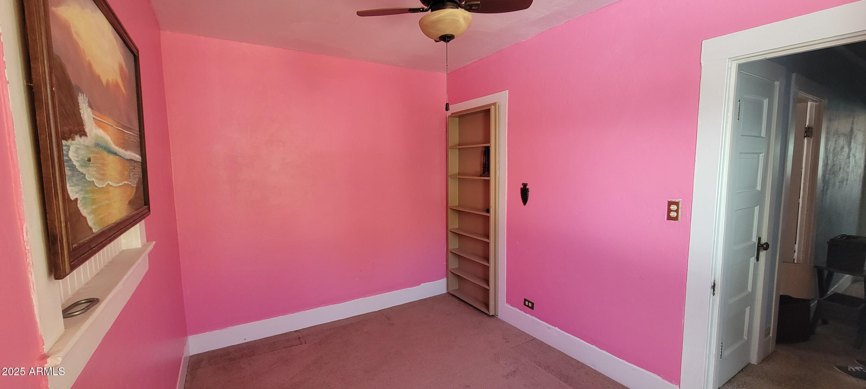 416 Tombstone Canyon Bisbee, AZ 85603 - Photo 17 of 42 a view of a bathroom