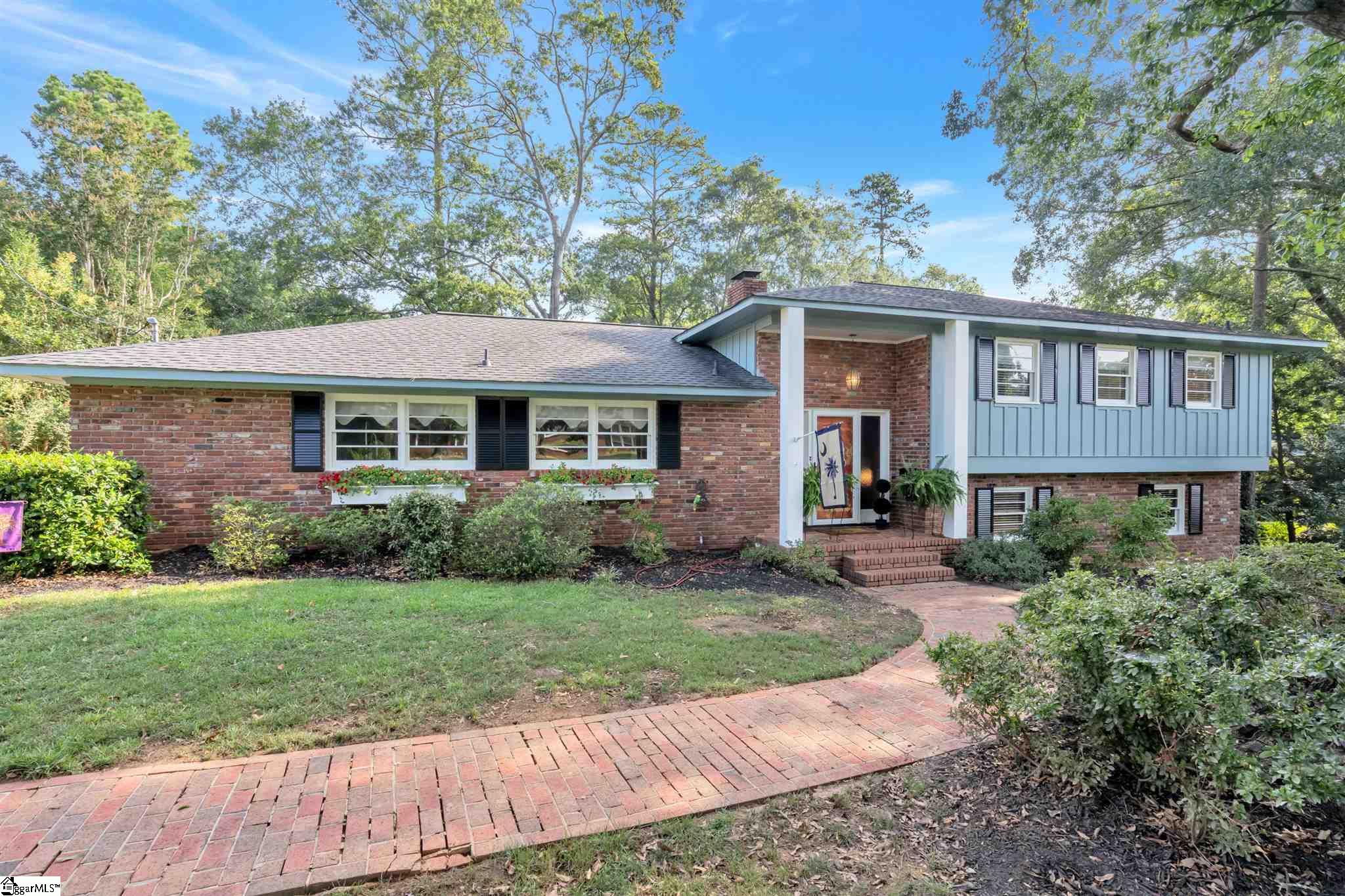 213 Emory Road Spartanburg, SC 29307 - Photo 1 of 33 Gallery Image 1