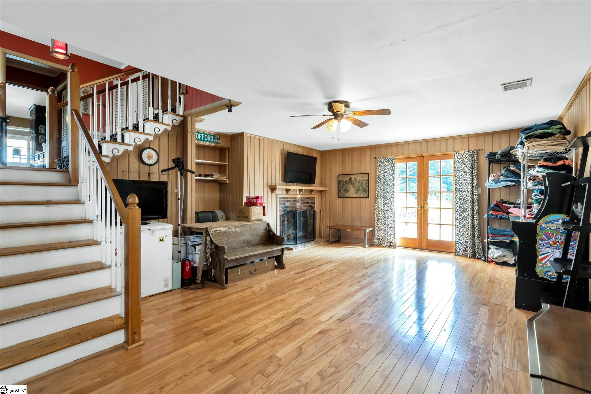 213 Emory Road Spartanburg, SC 29307 - Photo 8 of 33 Gallery Image 8