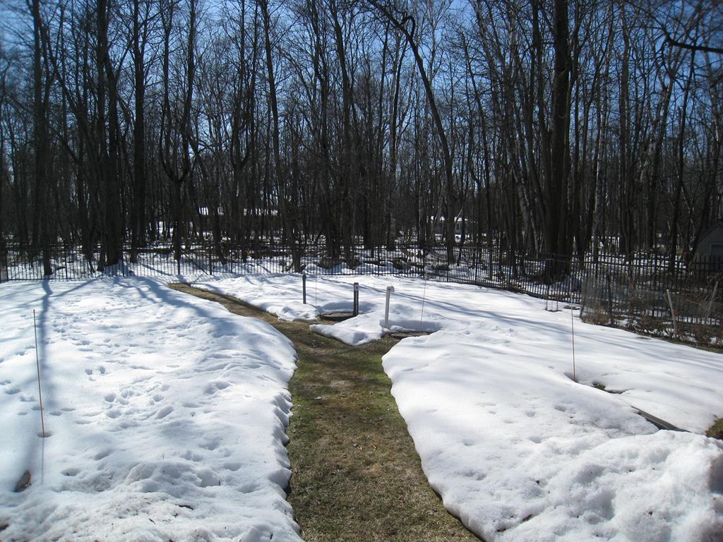 4059 Sand Bay Point Road Sturgeon Bay, WI 54235 - Photo 4 of 11 Gallery Image 4