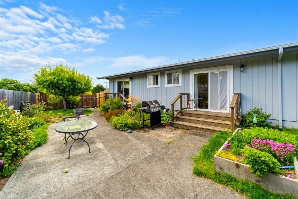 3575 Edgewood Road Eureka, CA 95501 - Photo 26 of 33 Gallery Image 26