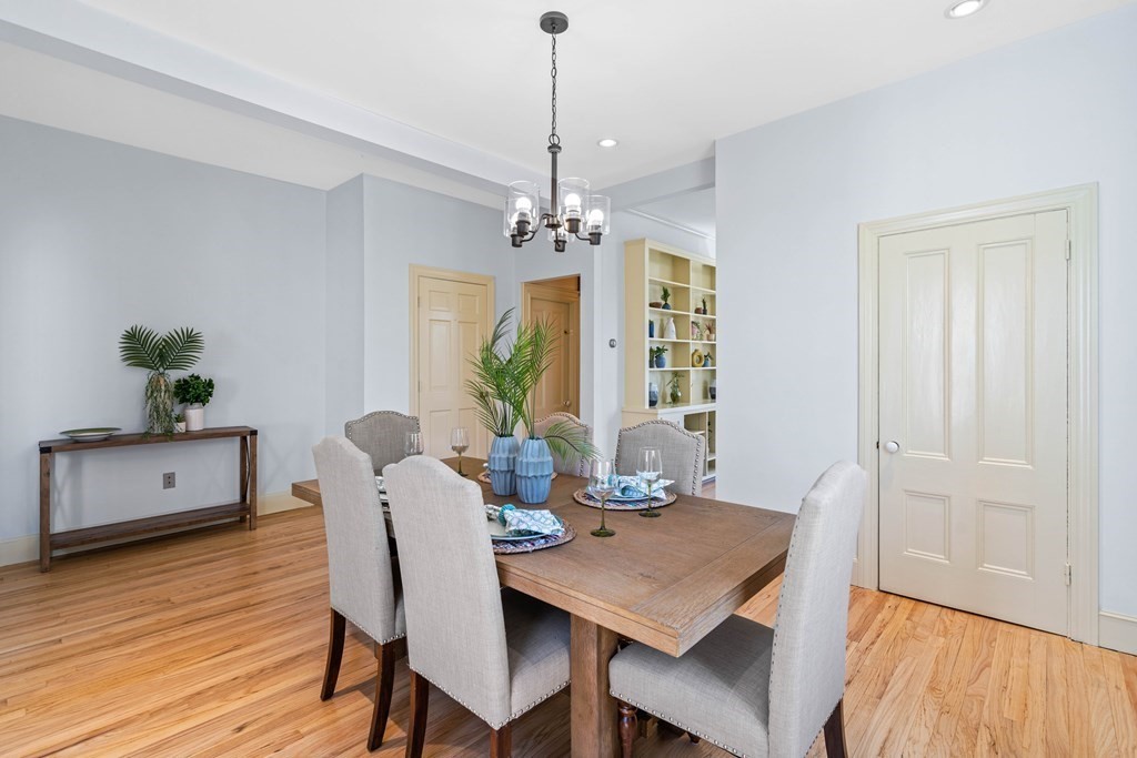27 Roberts Road, Unit 27 Cambridge, MA 02138 - Photo 4 of 42