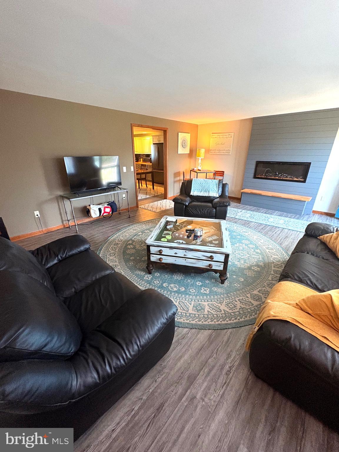 20949 Somers Road Ewell, MD 21824 - Photo 16 of 55 Family room
