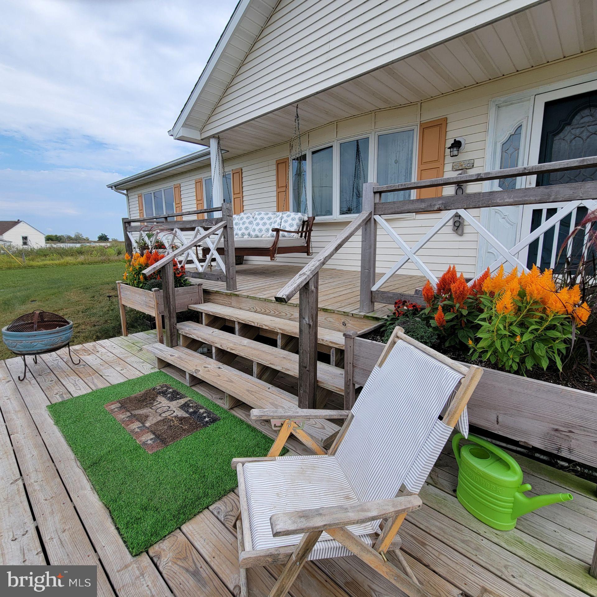 20949 Somers Road Ewell, MD 21824 - Photo 3 of 55 New front deck