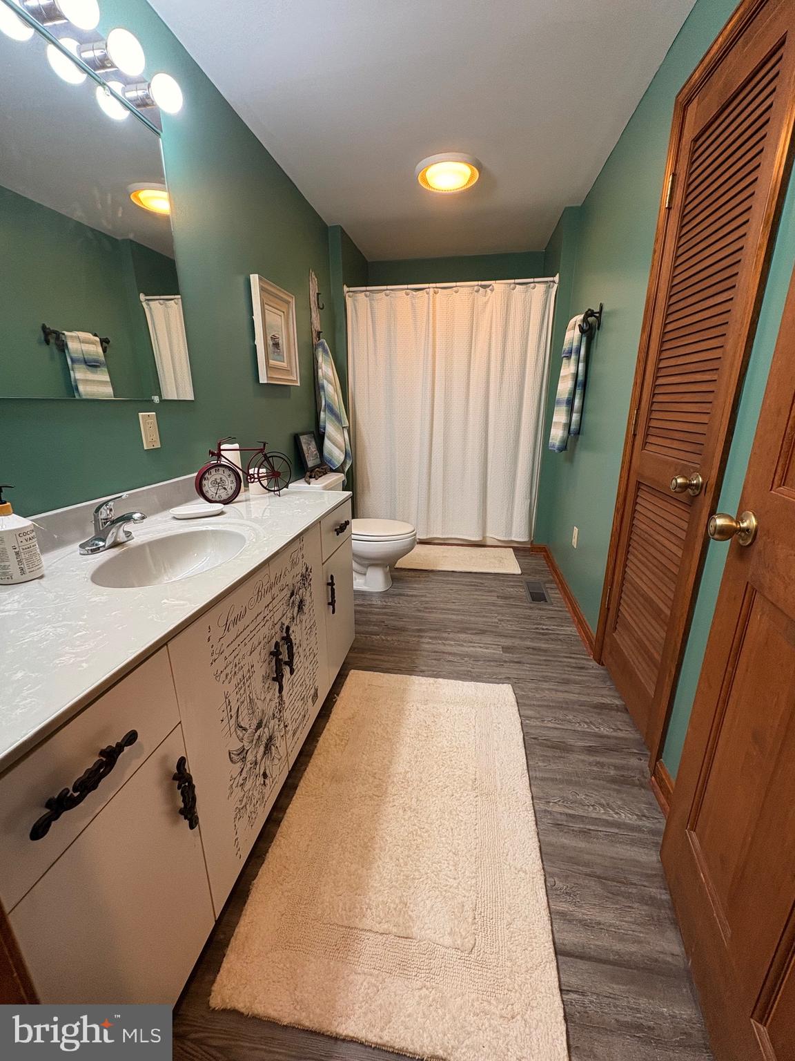 20949 Somers Road Ewell, MD 21824 - Photo 43 of 55 Full bathroom with tub/shower