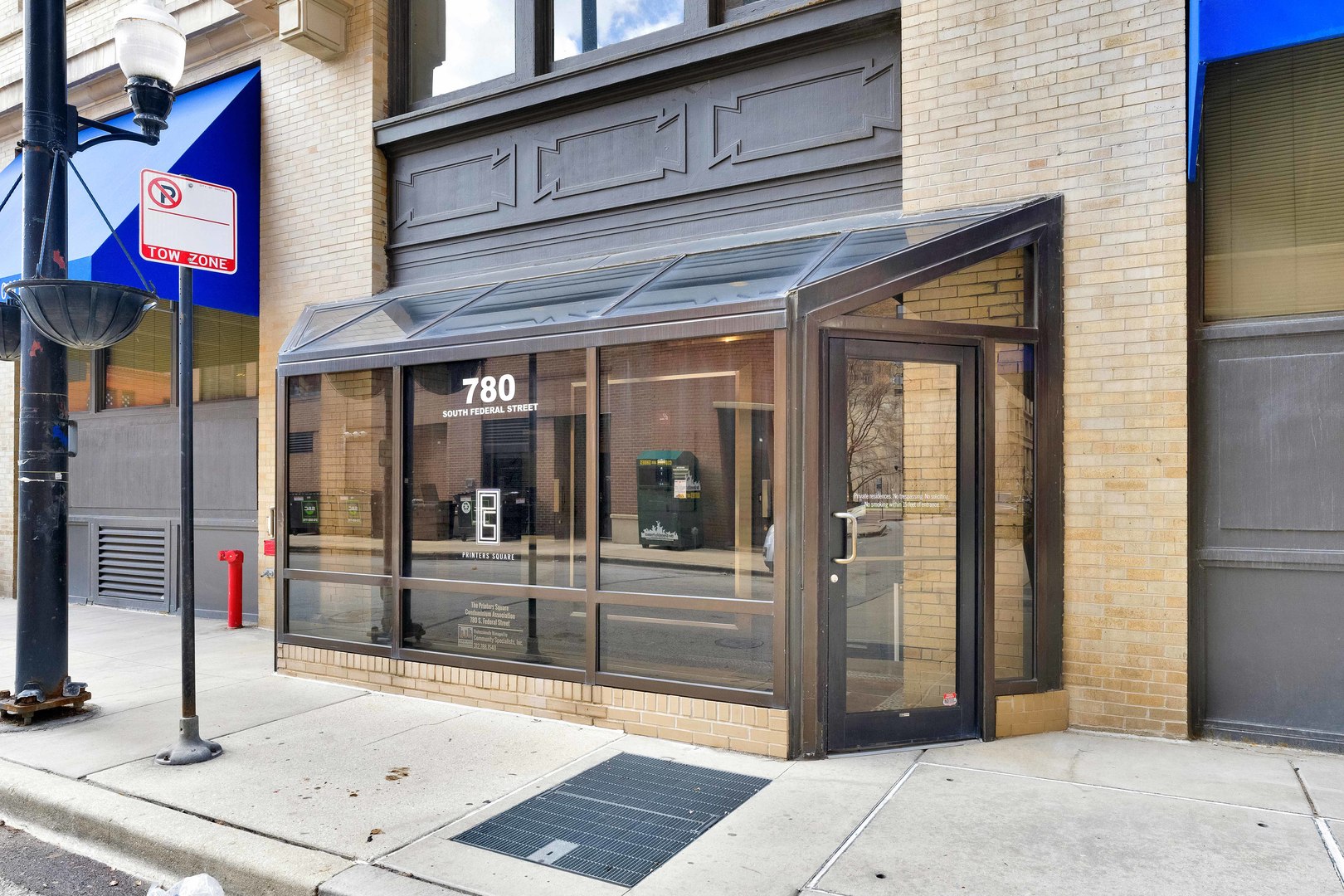 780 South Federal Street, Unit 1210 Chicago, IL 60605 - Photo 2 of 20 a view of a building entrance