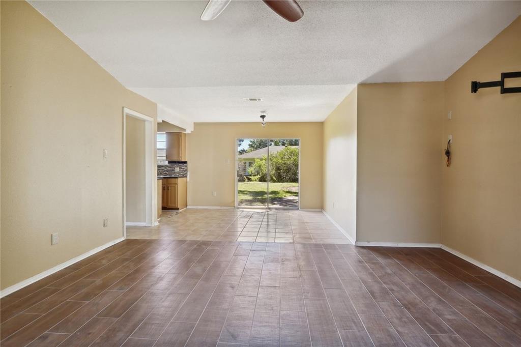 1813 Meeker Loop Laplace, LA 70068 - Photo 3 of 12