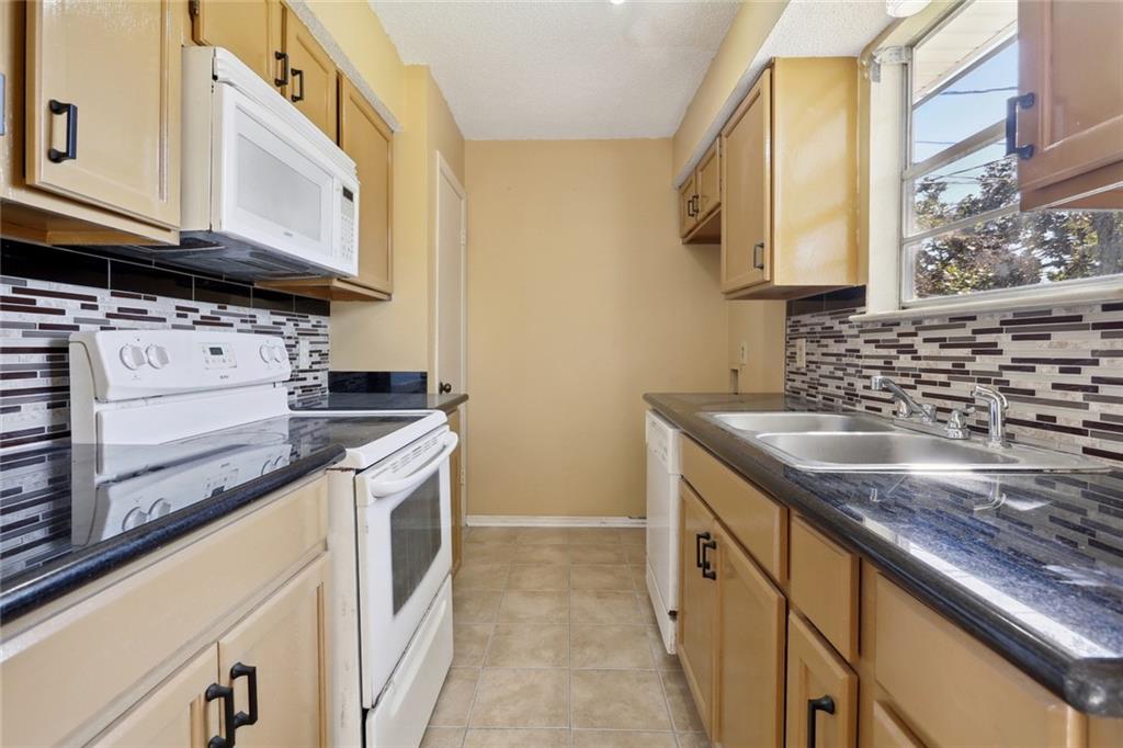 1813 Meeker Loop Laplace, LA 70068 - Photo 6 of 12