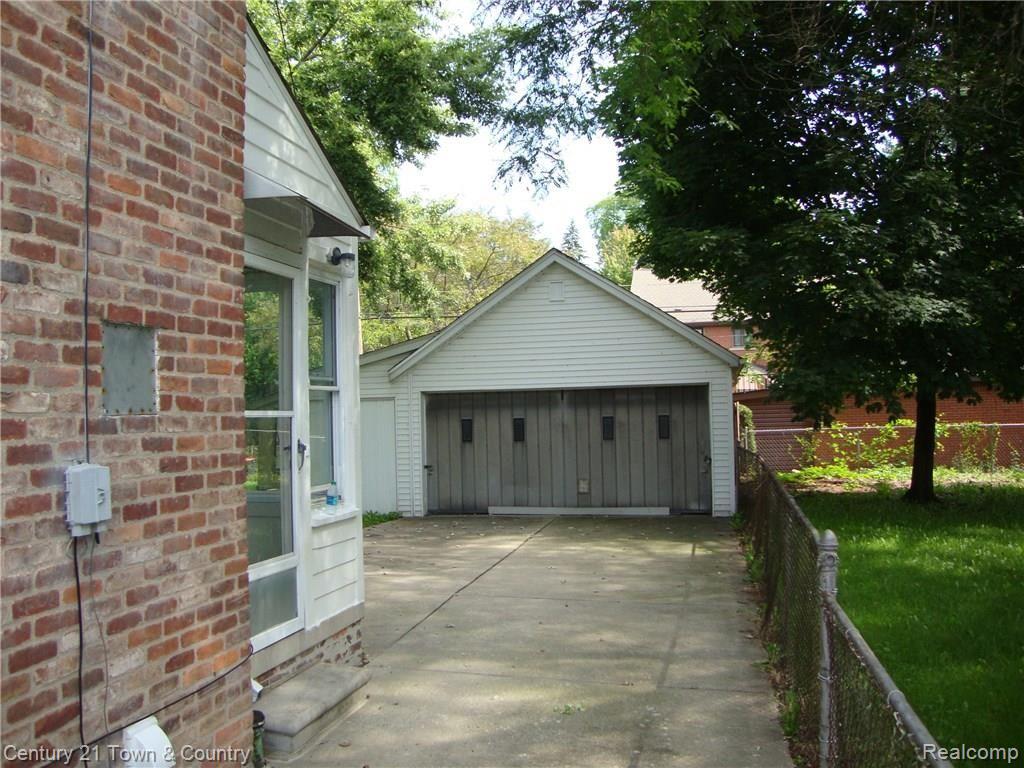 224-226 Alter Road Detroit, MI 48215 - Photo 6 of 37