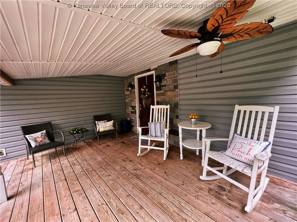790 Narrow Branch Road Elkview, WV 25071 - Photo 5 of 39 Gallery Image 5