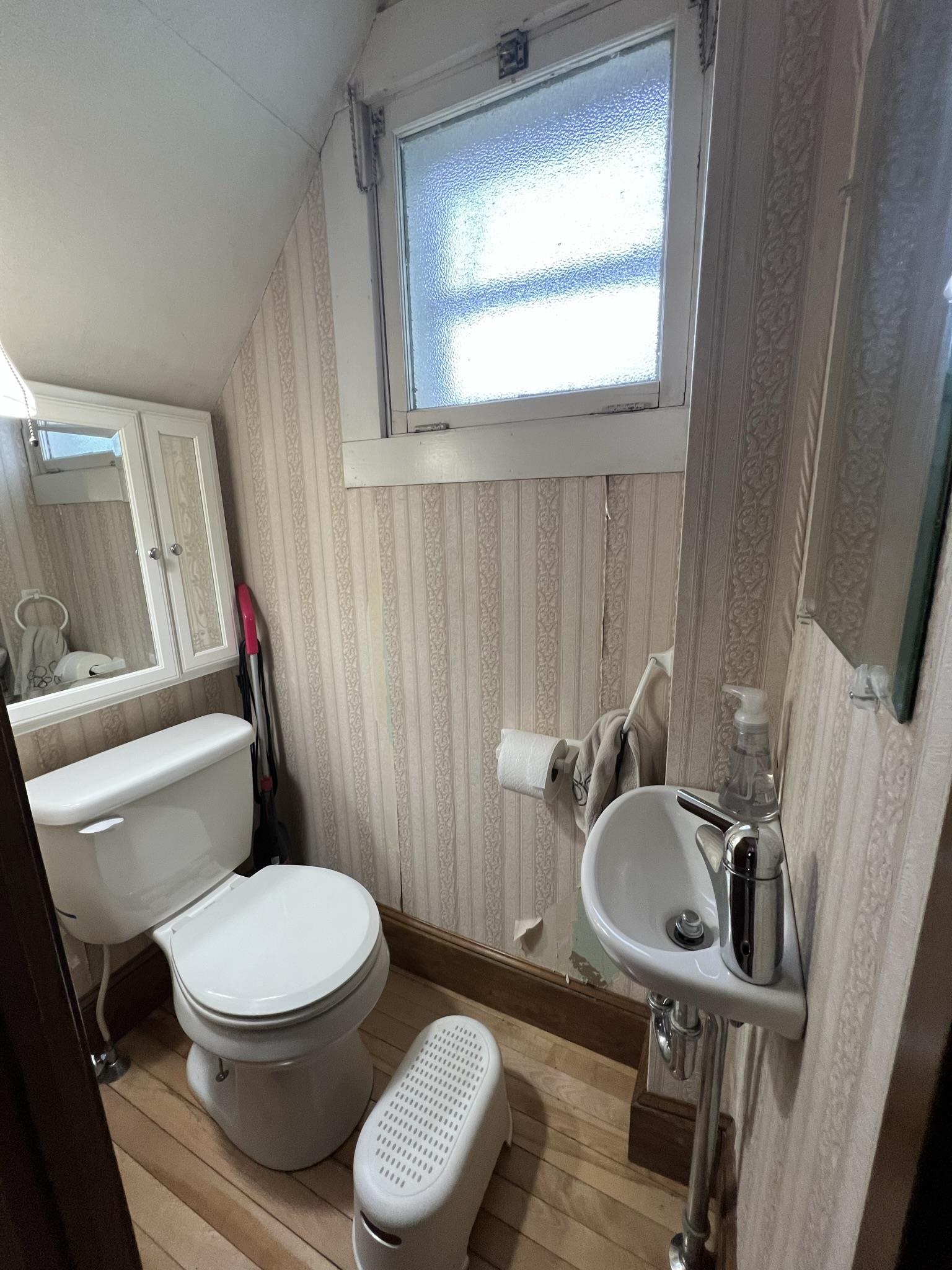 25 Walnut Street Rochester, NH 03867 - Photo 19 of 32