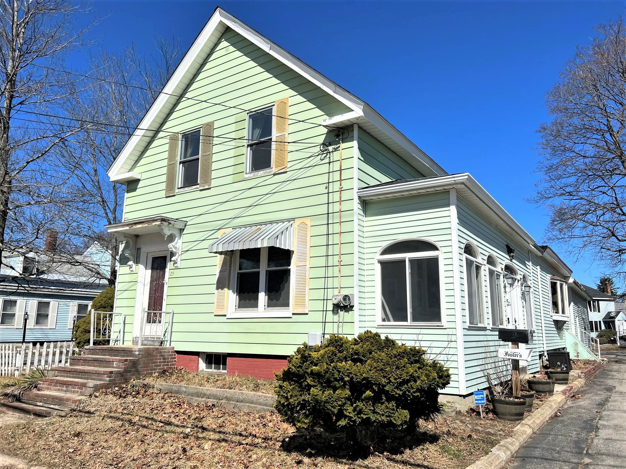 25 Walnut Street Rochester, NH 03867 - Photo 28 of 32