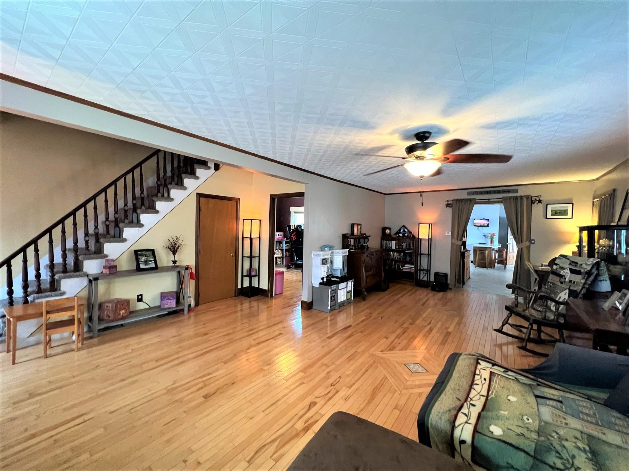 25 Walnut Street Rochester, NH 03867 - Photo 8 of 32