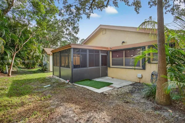 $379,900 | 4409 Cordia Circle, Coconut Creek, FL 33066