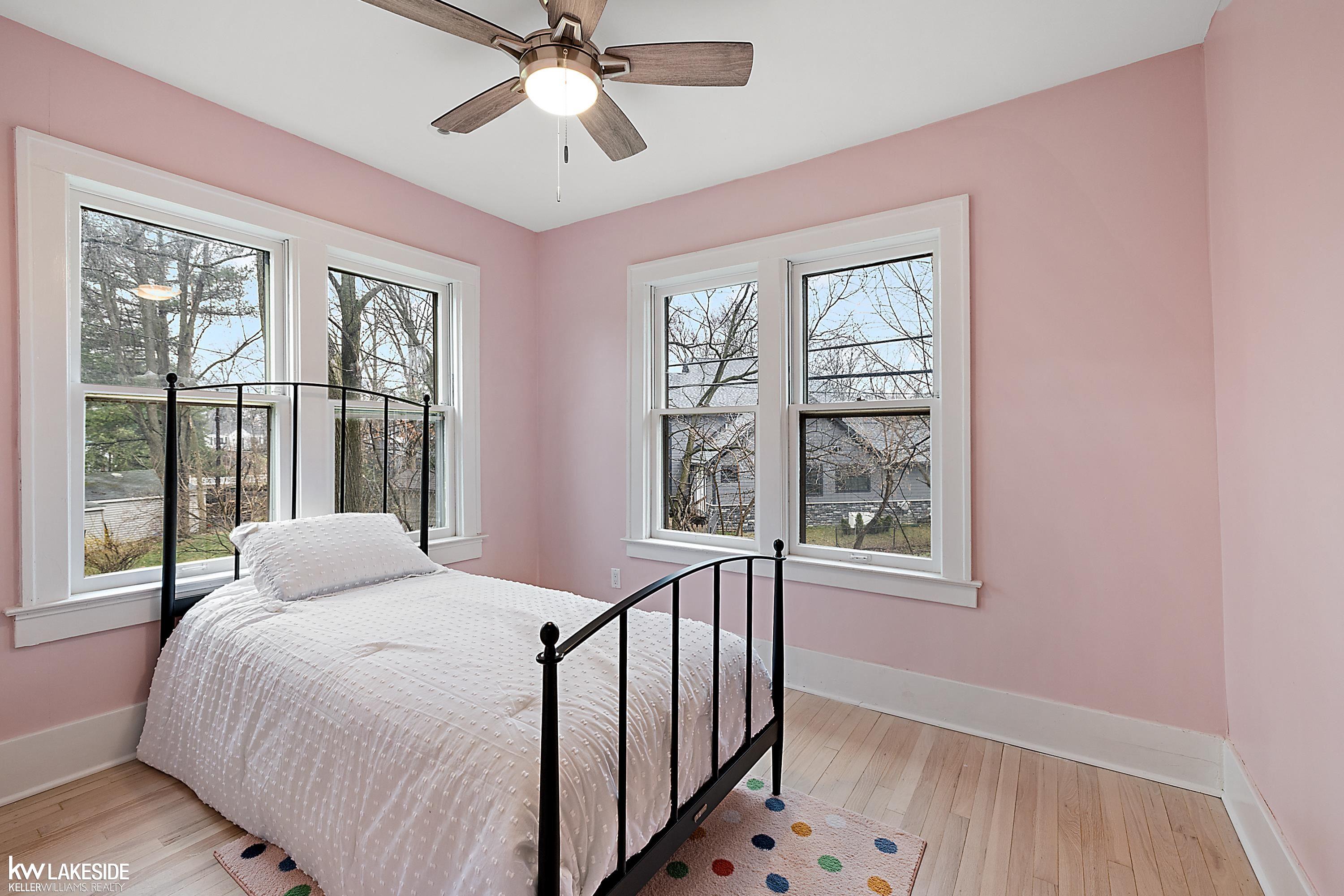 5520 Inkster Road West Bloomfield, MI 48323 - Photo 11 of 69