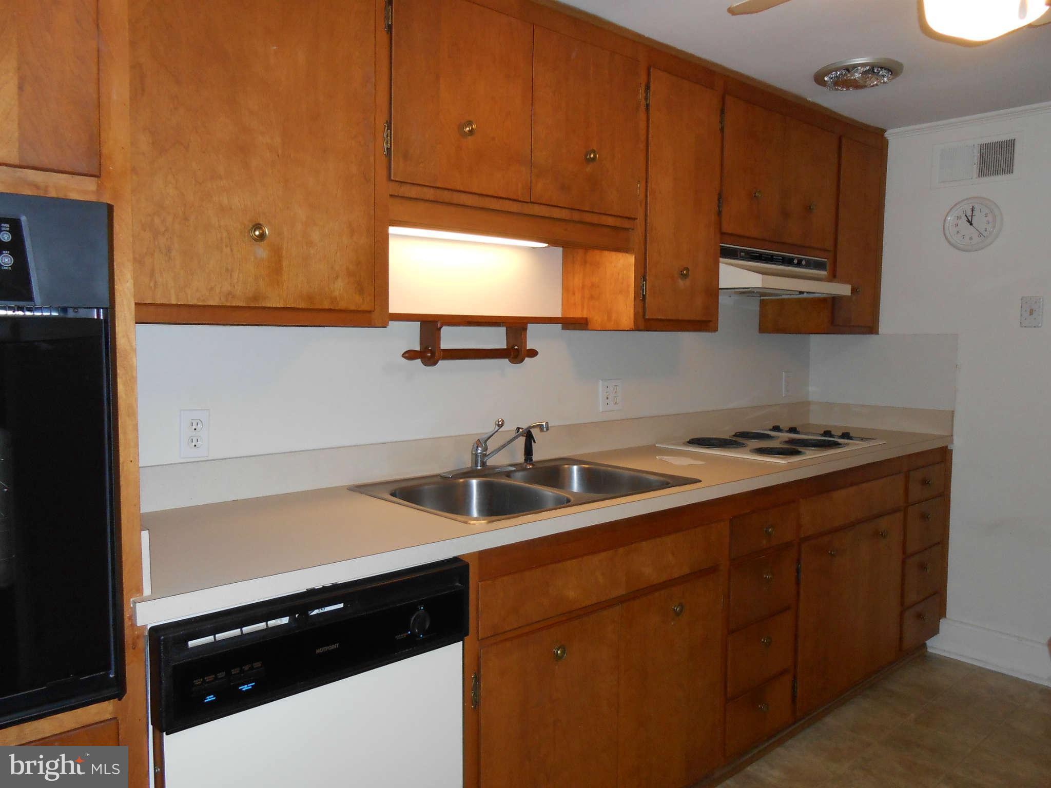 23263 Colton Point Road Avenue, MD 20609 - Photo 5 of 12 Kitchen