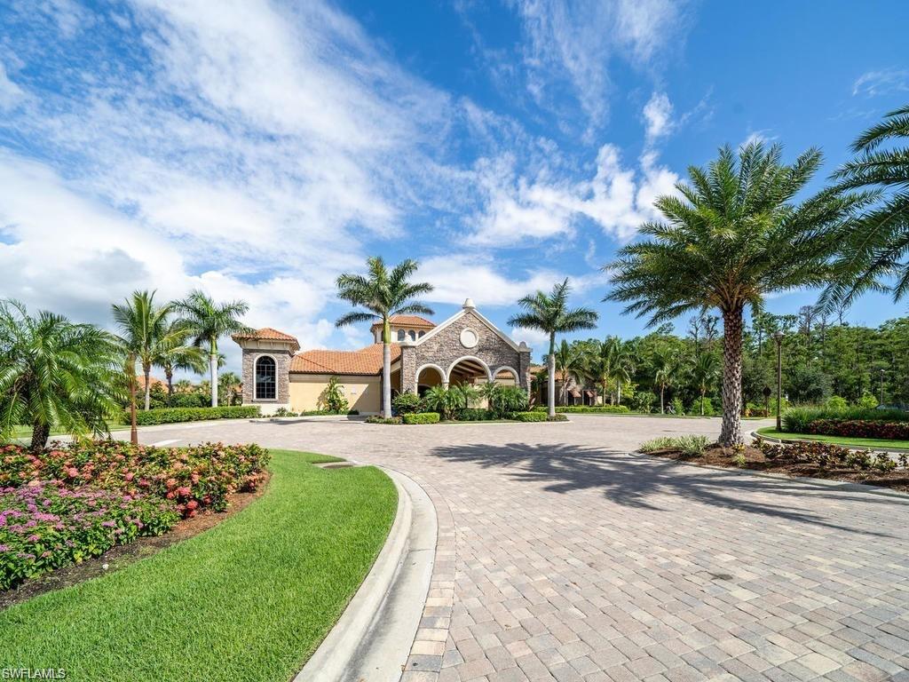 9109 Prima Way, Unit 201 Naples, FL 34113 - Photo 46 of 49 Main Clubhouse
