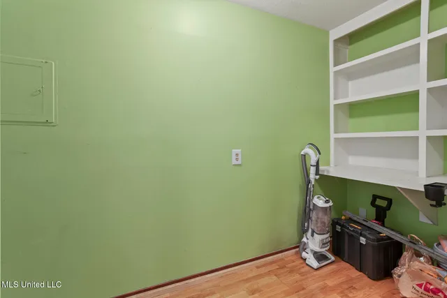 $299,000 | 1405 Riverwood Drive, Jackson, MS 39211