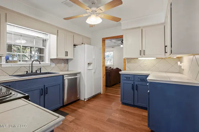 $299,000 | 1405 Riverwood Drive, Jackson, MS 39211